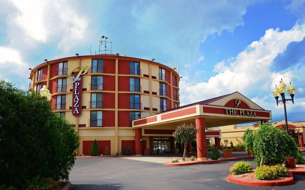 Plaza Hotel & Suites - Eau Claire Εξωτερικό φωτογραφία