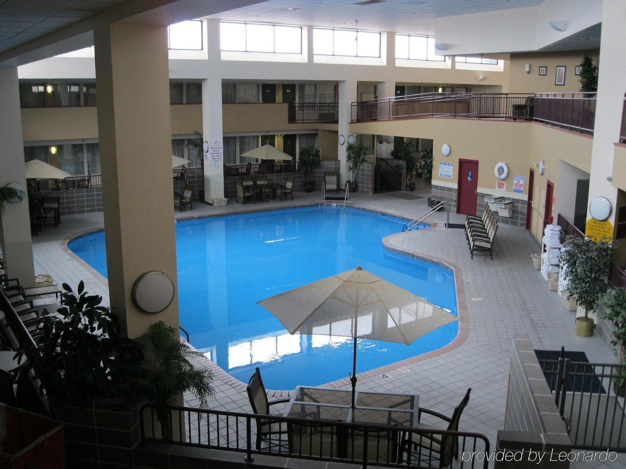 Plaza Hotel & Suites - Eau Claire Εξωτερικό φωτογραφία