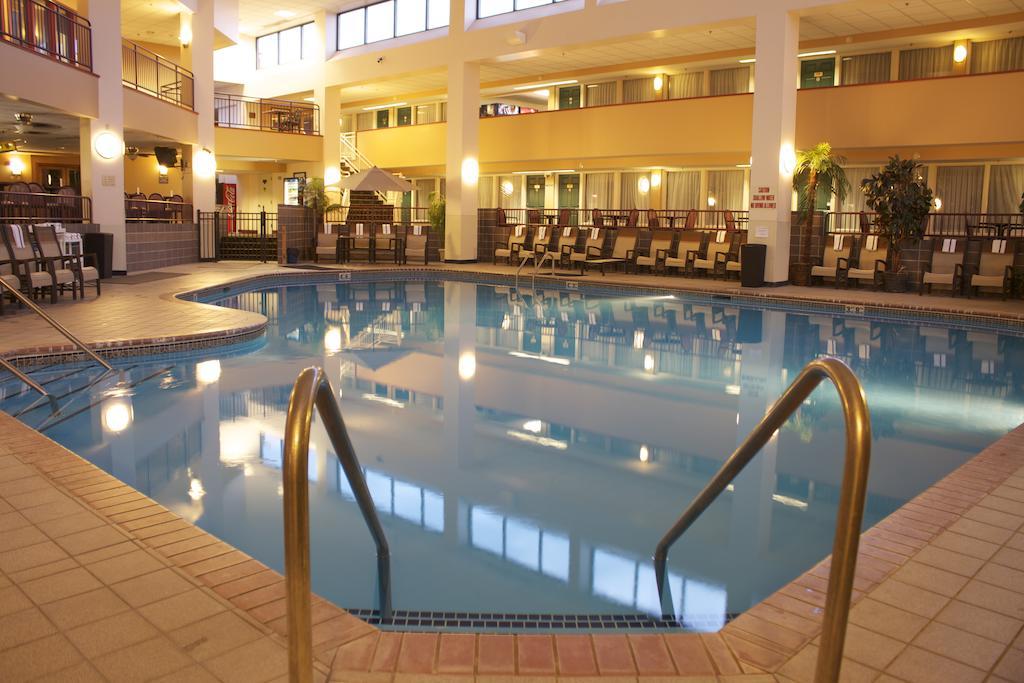 Plaza Hotel & Suites - Eau Claire Εξωτερικό φωτογραφία